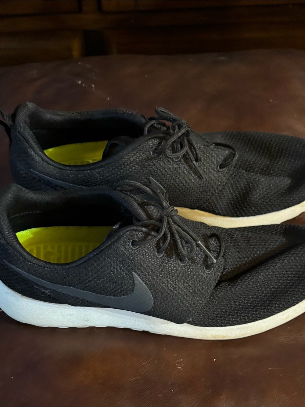 Nike Roshe Run One Men’s Size 10 Black Anthracite Sail 511881-010 Sneakers